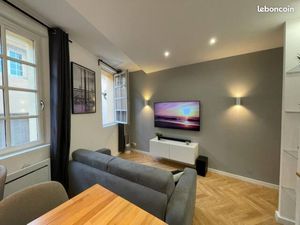 Cosy T2 rénové centre historique