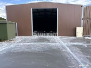 Local 600 m² Jonquières