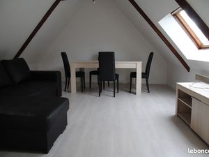 T2 lumineux meuble pres du centre