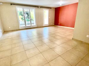 Exclusivité Grenoble Europole T4 de 98 avec terrasse