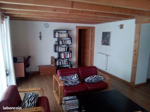 Grand 85m² rénové & cachet - Part-Dieu - Calme + Parking