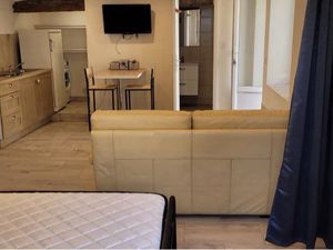 Studio à louer au cœur de Bedarrides