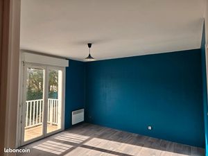 LOUE APPARTEMENT .42 m2 - 3 pièces