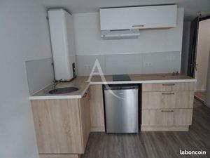 Studio 1 pièce 25 m²