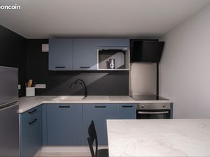 T2 meublé traversant – 1er étage – Espaly-Saint-Marcel – Lumineux et chaleureux