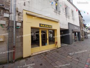 Local commercial 90 m²