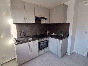 T3 a louer dole centre avec ascenseur