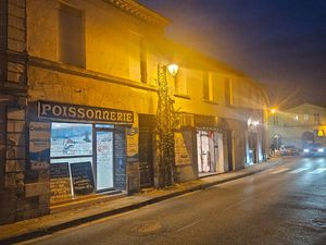 Local Commercial Hyper centre