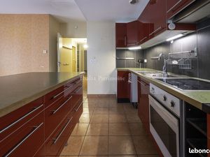 Appartement 4 pièces 84 m²