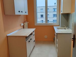 A louer appartement T4