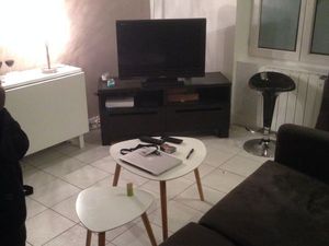 2 pièces meublé  lumineux  calme et bien placé