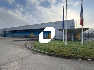 Local d'activité 1 476 m²