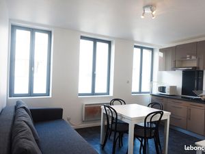 Chambre à louer dans T4