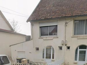 Maison 4 pièces 77m2 proche gare - travaux à prévoir