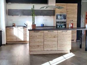 Maison 8 pièces 235 m²