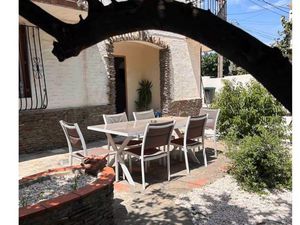 Appartement meublé 2 pièces avec jardin en rdc