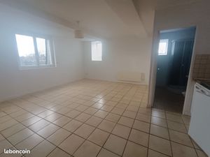 Studio lumineux 36 m² avec parking sécurisé