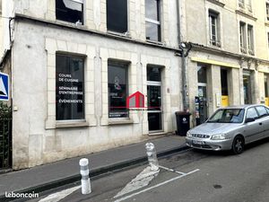 Local commercial 105 m² Auxerre