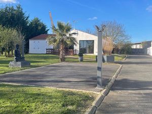 Av maison terrain bâtiment