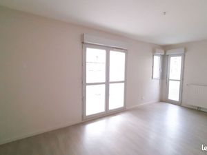 T2 de 48 m² - refait à neuf avec grand balcon