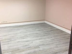 Bureau a louer / cabinet paramedical/ dammartin en goele 77