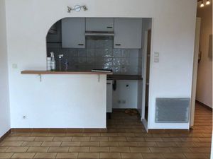 Loue T1 40 m2 + box 6 m2