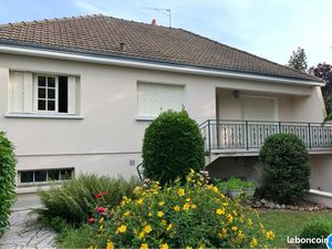 Maison 3 chambres avec jardin proche Loure