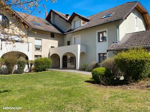 Beau T2 meublé au calme