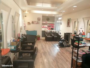 Salon de coiffure /fond de commerce