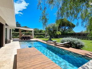 Villa indépendante moderne au calme de plain-pied