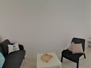 Location T1 bis meublé à Rezé avec garage et jardin