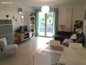 T2 lumineux – 49 m² avec balcon & garage – Viry