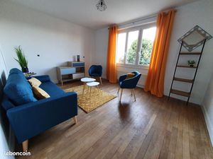 Appartement meublé T3 de 70 m² avec jardin  garage et buanderie