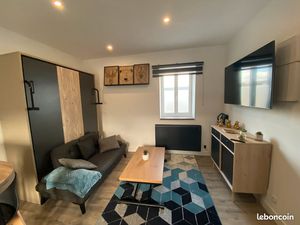 Studio proche Naval et centre