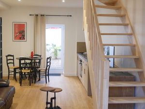 Charmante Maison meublée de 2 Chambres avec Cour Indépendante  Proche du Centre Ville à Na