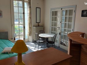 Appartement T 1 meublé