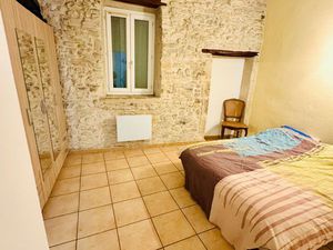 T2 duplex meublé avec cachet  disponible le 28/12