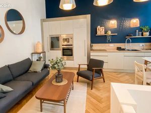 Duplex meublé 55m2 + parking / centre-ville