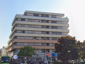 F3 les salins à louer avec balcons