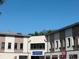 CABINET MÉDICAL / PARAMÉDICAL 27 m² – PÔLE MÉDICAL – BAILLY-ROMAINVILLIERS