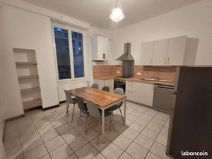 Maison 4 chambres à louer quartier Marronniers