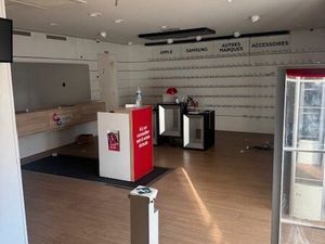 Local commercial 104 m²