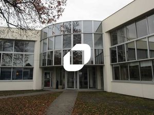 Bureau 130 m²