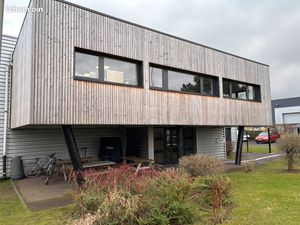 Cellule 800 m2 à louer