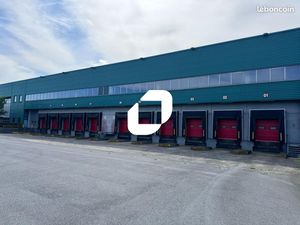 Local industriel 5 697 m²