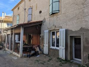 Maison RC + 2 - 180m² hab + Dépendance 150m² - Cour 100m²