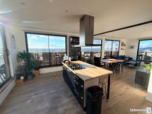 Appartement 4 pièces 93 m²