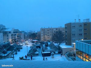 Appartement élégant de 3 pièces Suresnes - calme sans vis à vis - Tour Eiffel