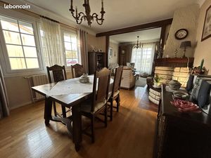 Pavillon 8 pièces 130 m²