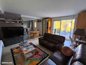 À louer – T4 95 m² avec terrasse  jardin et garage – Devecey